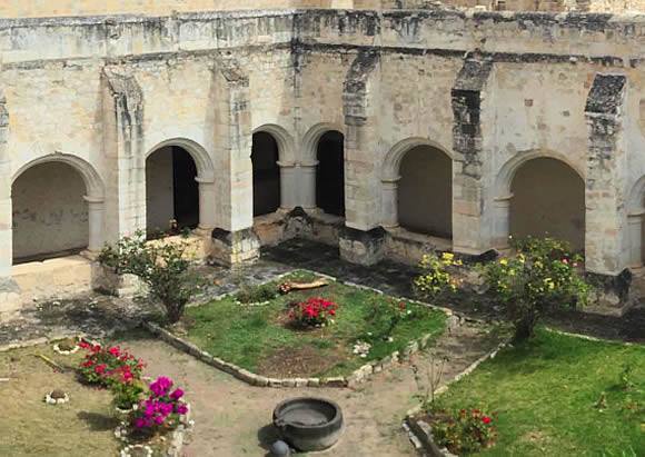 TOUR A LA RUTA DE LOS CONVENTOS. ¡Conozca la sierra y los conventos!